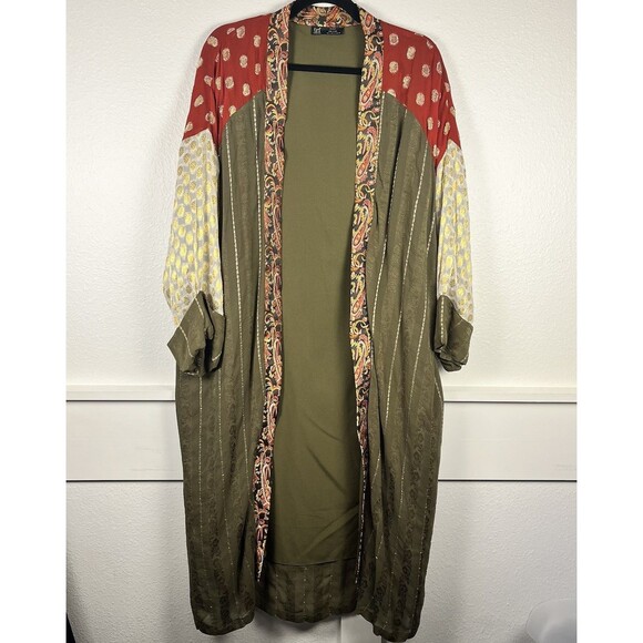 ZARA Kimono Size Medium Printed Lapel Long Open Front Patchwork Shimmer Boho - Picture 1 of 8